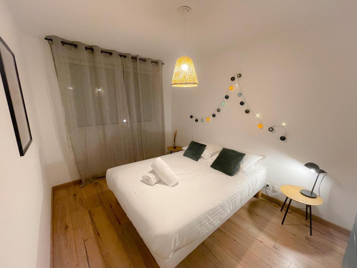 Appartement 2 Chambres Le Descartes Calais Esterno foto